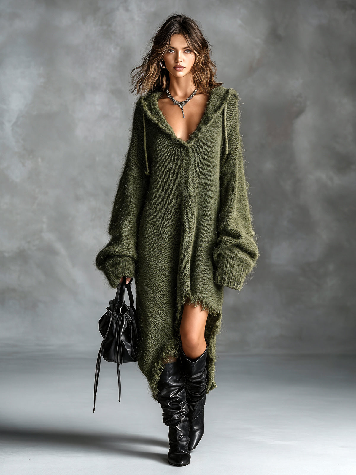 Agnès | Robe Midi en Maille Douce à Capuche