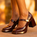 Gaëlane - Escarpins Vintage en Cuir à Talon Carré