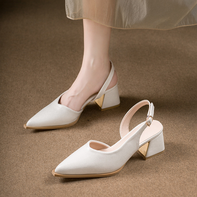Maïa - Escarpins Slingback Pointus à Talon Carré