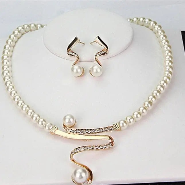 Philomène | Parure Collier et Boucles d'Oreilles en Perles Naturelles