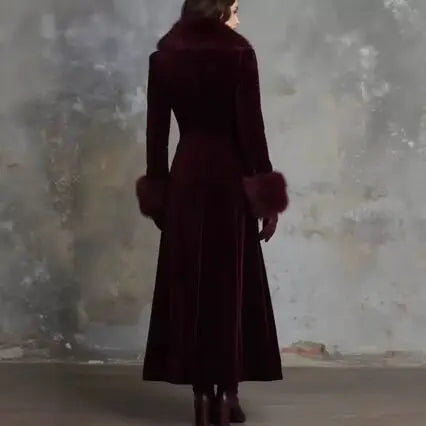 Olympe | Manteau en Velours à Col en Fausse Fourrure
