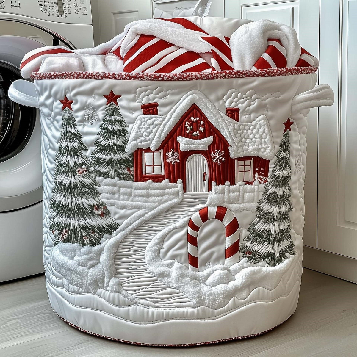 Chalet sous la Neige | Panier à Linge Matelassé